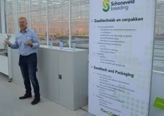 Edwin Klompenhouwer explains what is involved to be able to store seed properly and safely, to guarantee uniformity of a batch as much as possible and which tools are available to him and his team for this purpose.